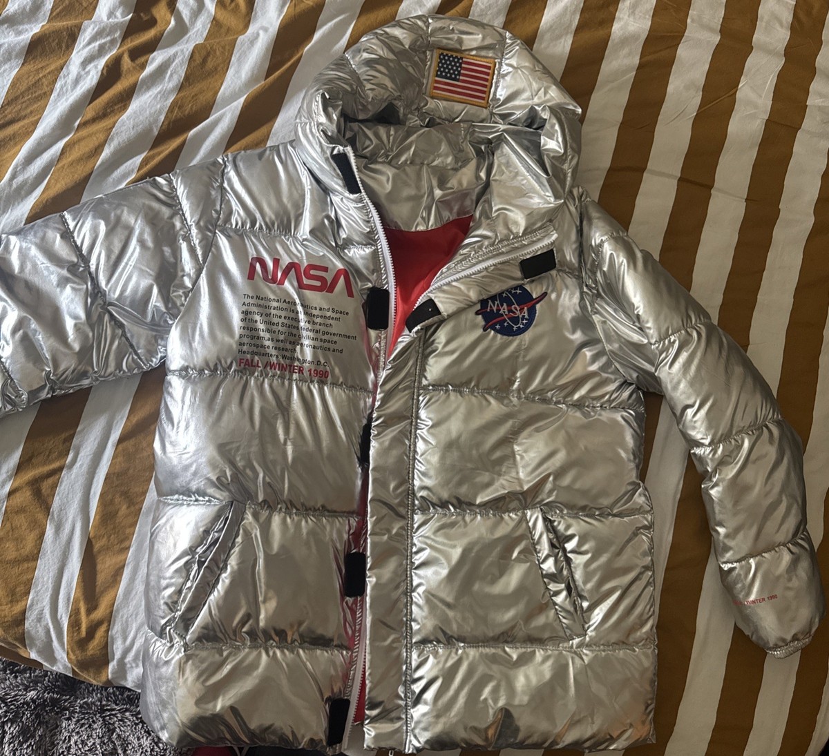 NASA Silver Metallic Puffer Jacket Hooded Astronaut Patch Space
