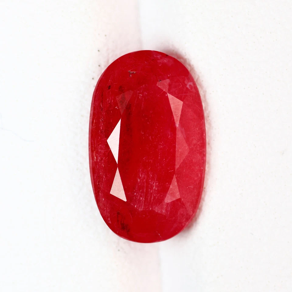 Piedra preciosa suelta natural de color rojo sin tratar rodonita ultra rara de 3,76 quilates Brasil Foto 2 de 3