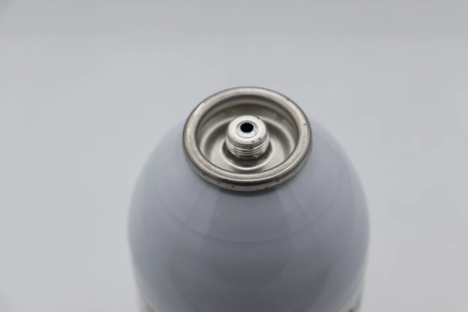 Refrigerante Enviro-Safe R-600a con 7/16" autosellante K28 6 oz, 6 latas con grifo Foto 4 de 4