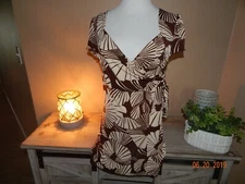 EUC Ladies CDW Creative Design Works Brown & Creme Floral Dress Top Size Medium