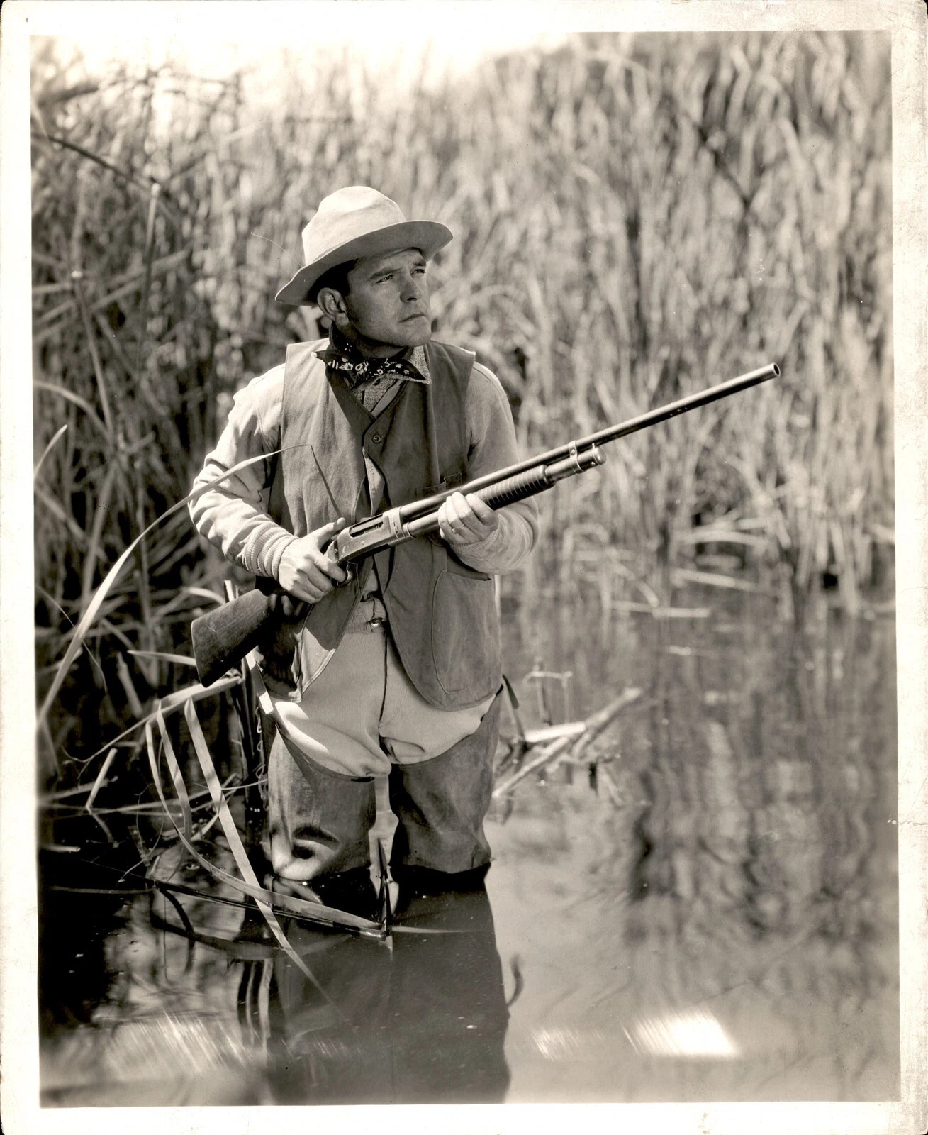 LD302 Orig Pacific & Atlantic Photo GLENN TRYON Rugged Universal Actor Duck Hunt - 画像1/2