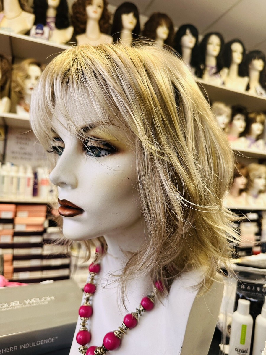 Wig Raquel Welch collection color 14/88 blonde Raquel Welch TRESS Wig Review | SS14/88 | Get your RETRO ON  main image 2
