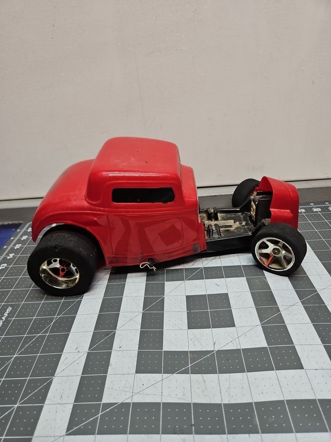 Parma 1/10 Hemi Hot Rod Coupe Project 