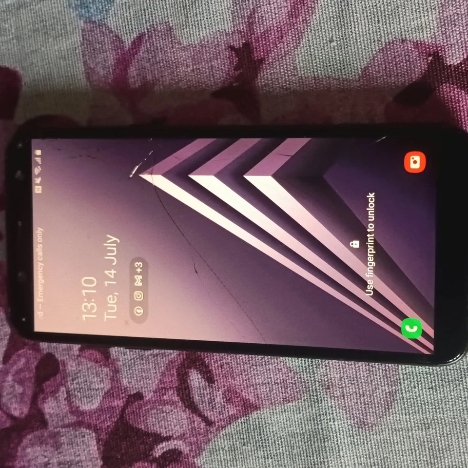 Samsung Galaxy A6 · 32GB, foto 3 di 5