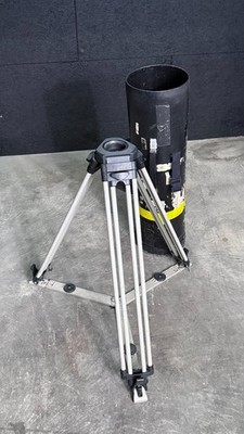 Vinten Vision 15 Stativ mit passendem Köcher, bis ca. 145cm höhe