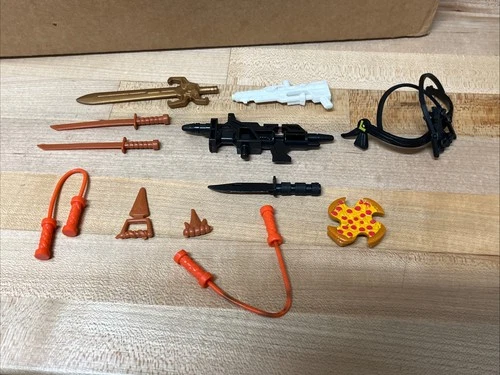 Vtg 1988 Teenage Mutant Ninja parts belts and accessories. TMNT EX Box 132