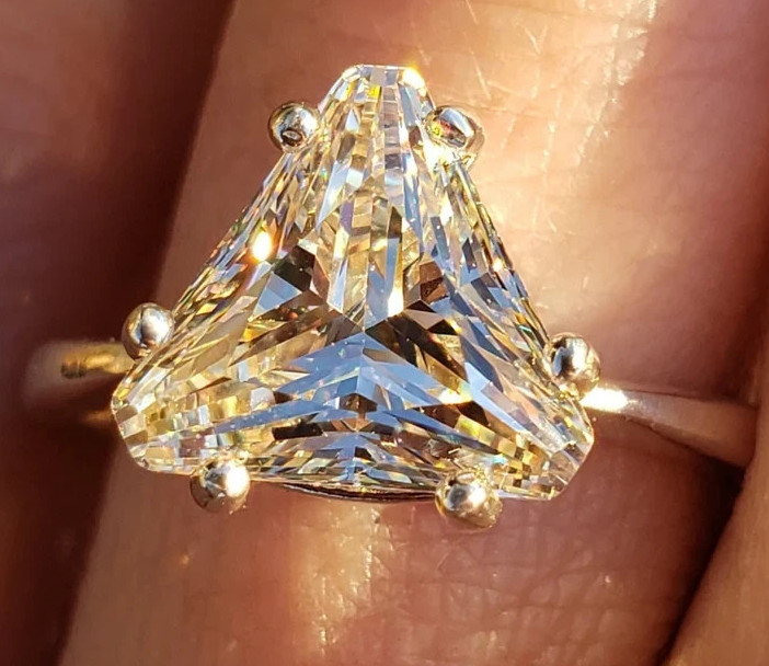 4.00 Ct Certified Trillion Cut Natural White Diamond Ring VVS1 White Gold Finish