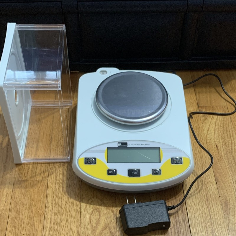 GOLDENWALL HZ20002B Electronic Top Loading Balance Scale for Physical Lab