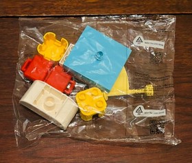 Lego Duplo Huge Lot Of 230 Blocks Bricks, Mini Figs & (2) Sealed Bags