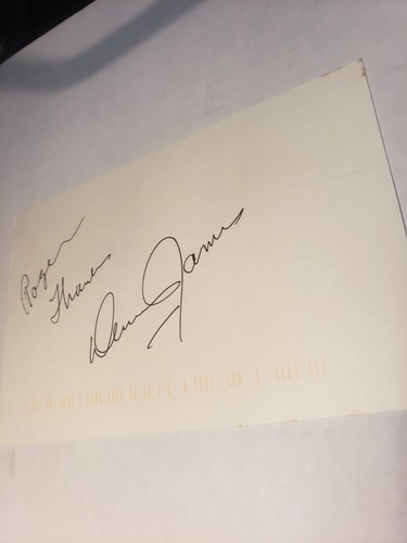 VINTAGE 3x5 INDEX CARD INSCRIBED & SIGNED BY VETERAN GAME SHOW HOST DENNIS JAMES - Picture 2 of 5