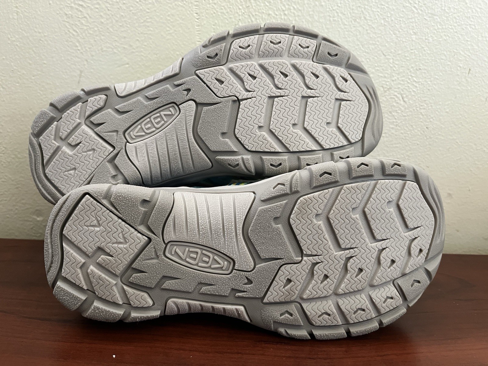 Sandali Keen escursionismo campeggio scarpe da acqua