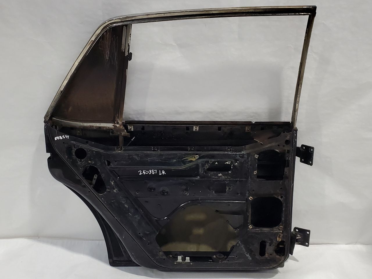 Used Dr Assm Rear Side fits: 1991 Bentley TURBO R Grade A