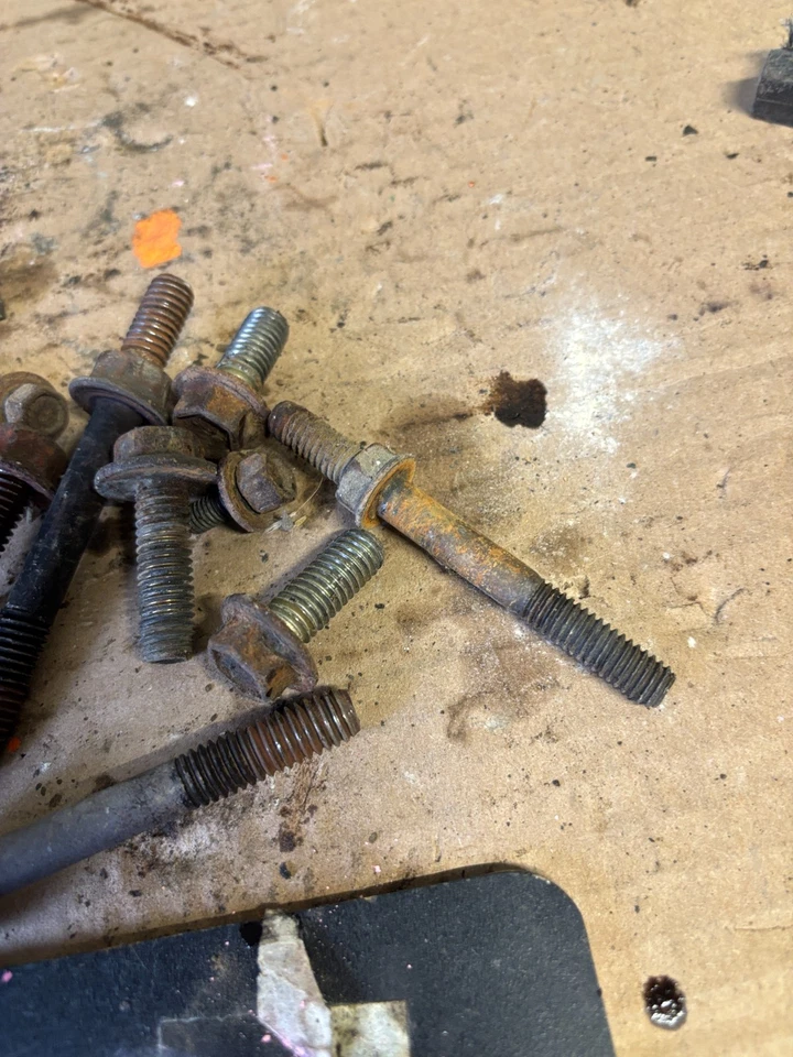 Ford 460 1987 1997 7,5 L 7,5 F250 F350 F150 hardware mixto pernos lote escape Foto 2 de 4