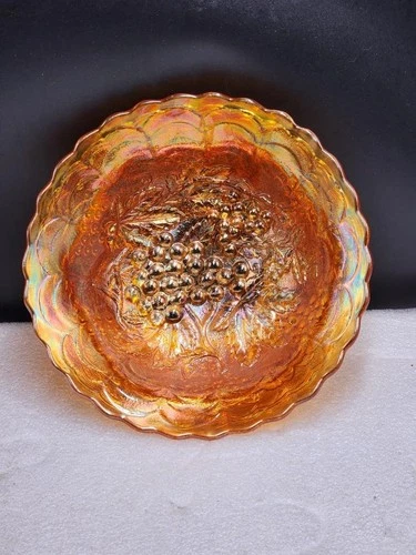 Vintage Carnival Imperial Glass 7.5" Bowl Marigold Orange Grapes