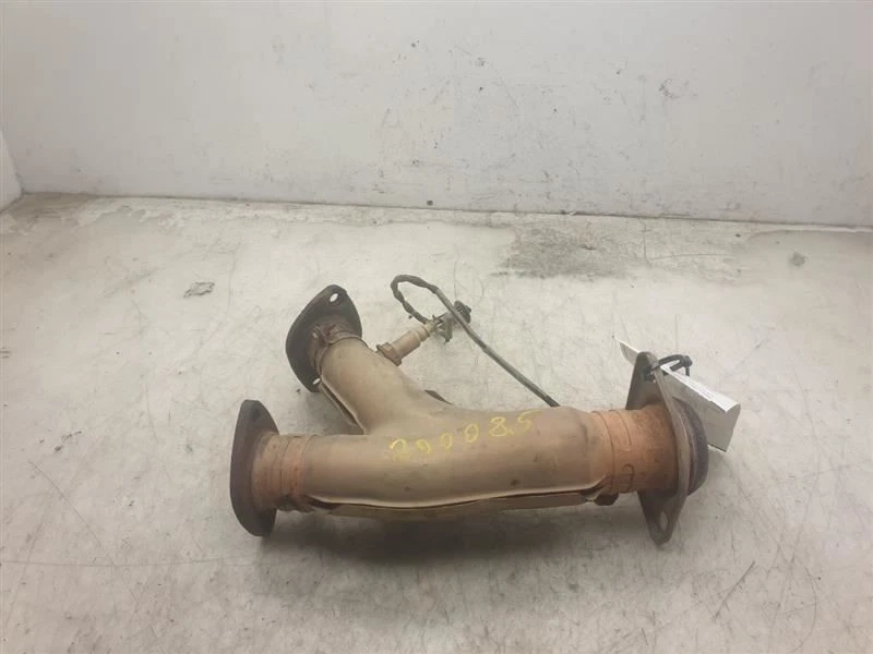 04 05 06 07 08 09 Tubo de escape delantero Lexus RX330  Foto 3 de 4
