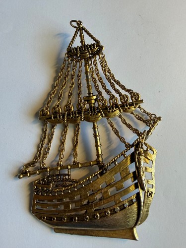 Vintage Ship Pendant gold tone pirate ship