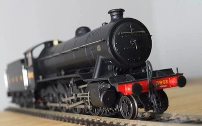 Heljan 6603920 OO gauge Tango O2 Steam loco 3962 in LNER black livery