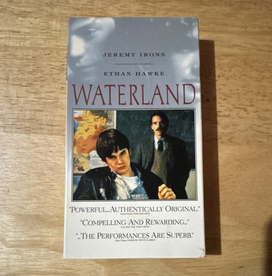 Waterland VHS (1992) R Full Screen Drama Jeremy Irons, Ethan Hawke