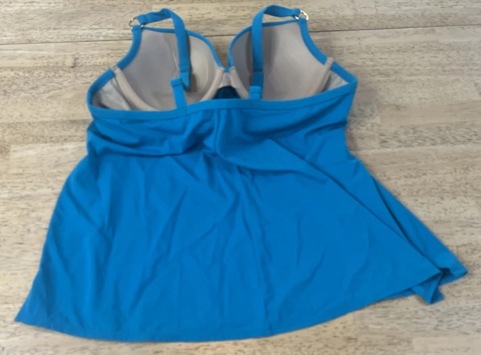 Top Tankini Lane Bryant Azul Teal 42C Nuevo Con Etiquetas Sujetador con Aros Acolchado  Foto 4 de 4