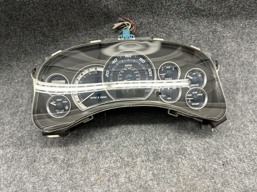 2003 2004 CADILLAC ESCALADE INSTRUMENT CLUSTER SPEEDOMETER GAUGES 15073350 OEM