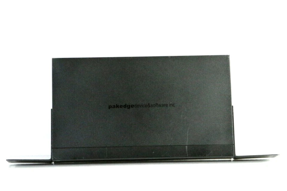 Pakedge Device & Sofware Inc. SE-26 26 Port Unmanaged Gigabit Switch M10 - Image 4 of 4