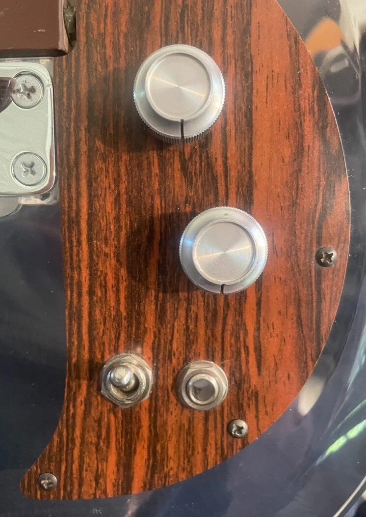Picture 5 of 24