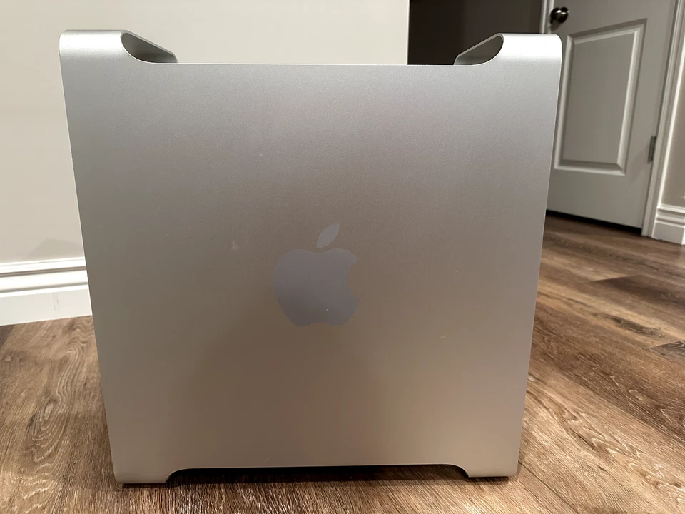 Working Apple Power Mac G5 Dual 2.3 GHz PowerPC 500 GB HD, 6.5GB RAM - Image 4 of 4