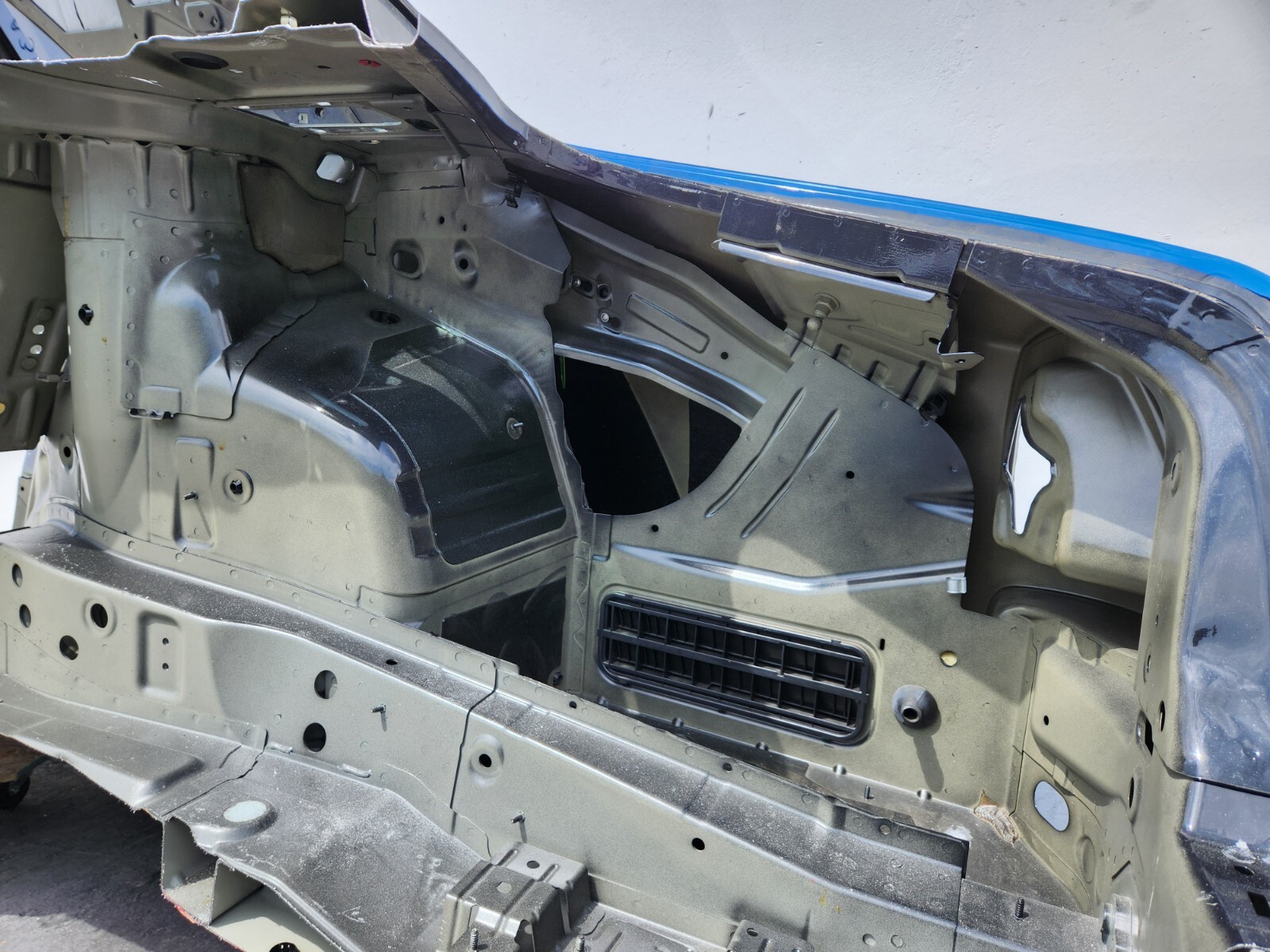 ✅10-14 OEM Rolls Royce Ghost RR4 Rear Right Wheelhouse Quarter Outer Panel NOTE*