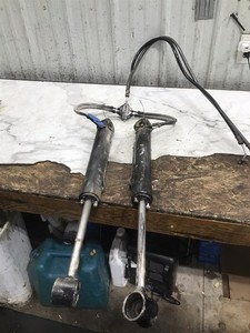 MerCruiser Alpha Bravo trim tilt lift hydraulic cylinders Power Trim XD NO SALT