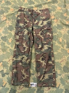 Vietnam War U.S. ERDL Non Rip Stop Trousers DSA 1967 Medium Long