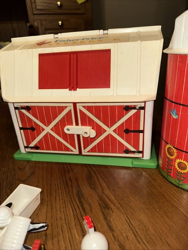 Granja Fisher Price Little People de colección con silo, animales, cerca puertas de moo trabajo - Imagen 6 de 7
