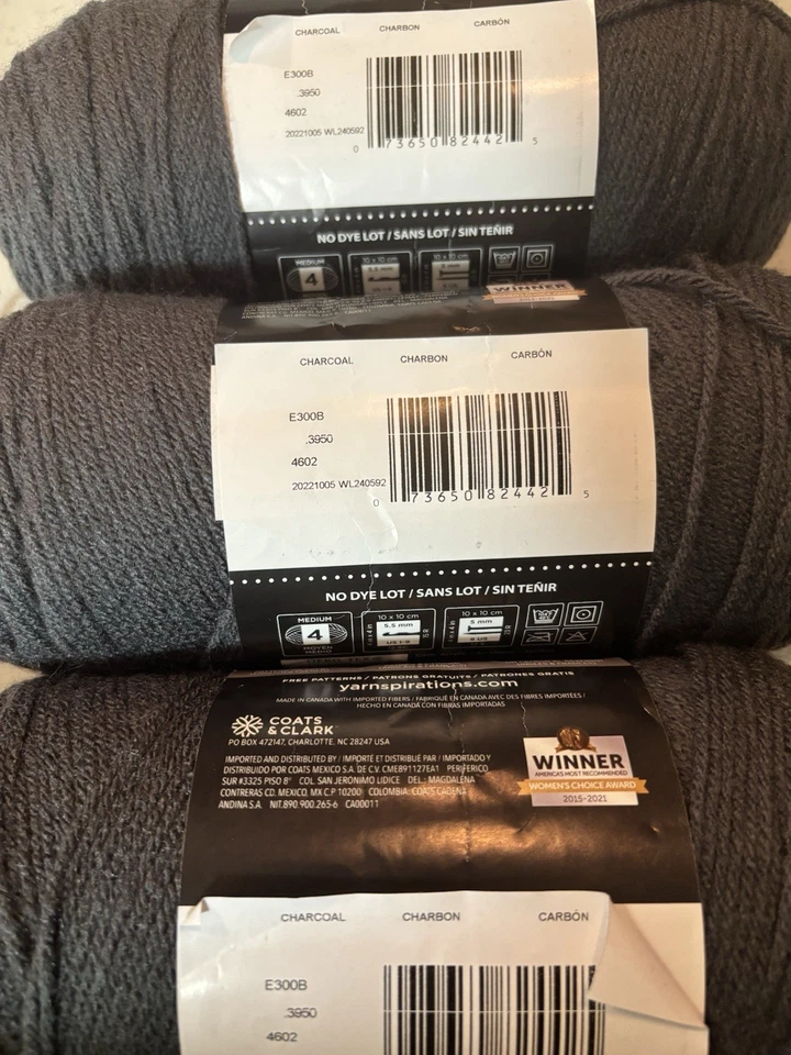 Hilo Red Heart Super Saver carbón 3 madejas Foto 4 de 4