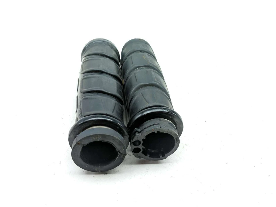 Tubo y empuñaduras de acelerador Harley Davidson Road Glide FLTRI 99-06 Foto 3 de 4