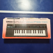 Yamaha PortaSound PSS-130 Electric Keyboard With Original Box - Read Description