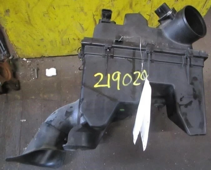 2010 Cadillac SRX 3.0L Air Cleaner Intake Filter Box w/ Mass Air Flow Sensor OEM Foto 2 de 4