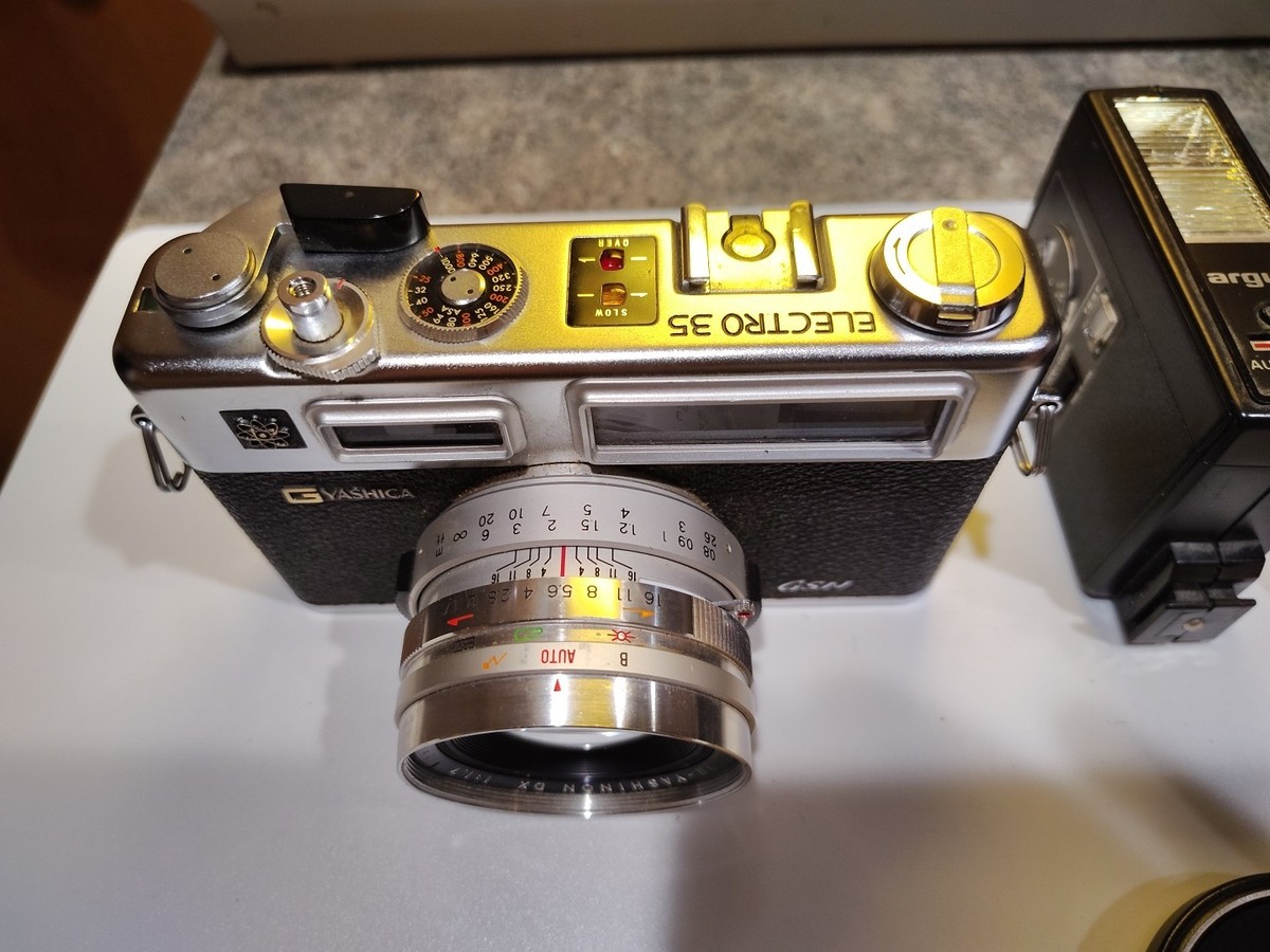 Yashica Electro 35 GSN Rangefinder Film Camera Japan Case