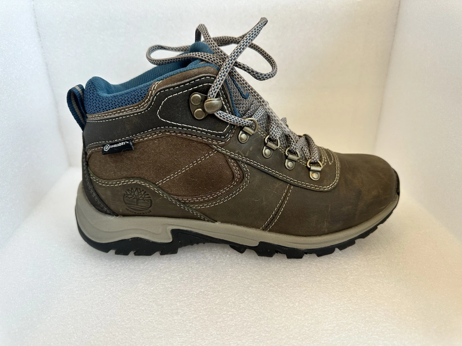 Timberland Womens Mt. Maddsen Boots Sz 6.5 Mid Waterproof Hiking Boot Timberdry
