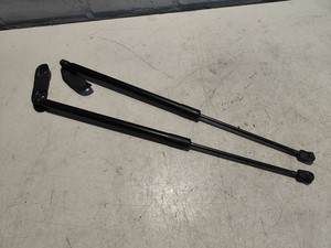 Satz Gasdruckdämpfer VW 3G9827550A 600N 3G Passat Variant 2.0 TDI DSG