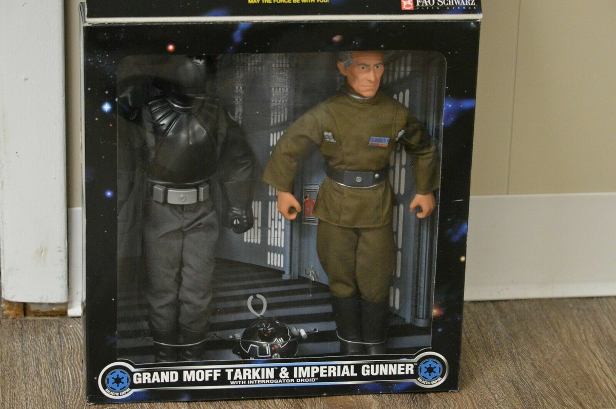 Star Wars Collector Series Grand Moff Tarkin & Imperial Gunner Set