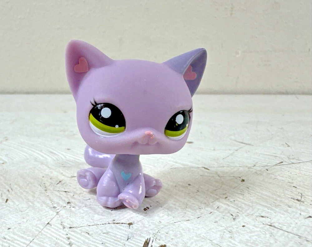 Littlest Pet Shop LPS #1994 purple cat pink hearts green eyes