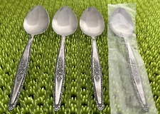 4 Stylecraft SYF2 (T & N) Single Rose Teaspoons black accent Stainless Flatware
