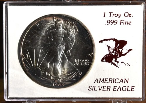 1988 UNCIRCULATED ONE OUNCE AMERICAN .999 FINE SILVER EAGLE DOLLAR COIN