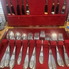 Spode Christmas Tree Flatware 44 Pc Lot Stainless Forks Knives Spoons w Case