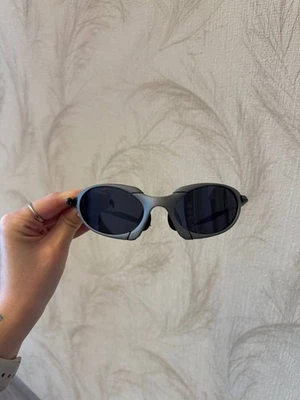 Vintage Oakley Metal Juliet 2 / Black X-Metal Sunglasses | Y2K - Photo 1/3