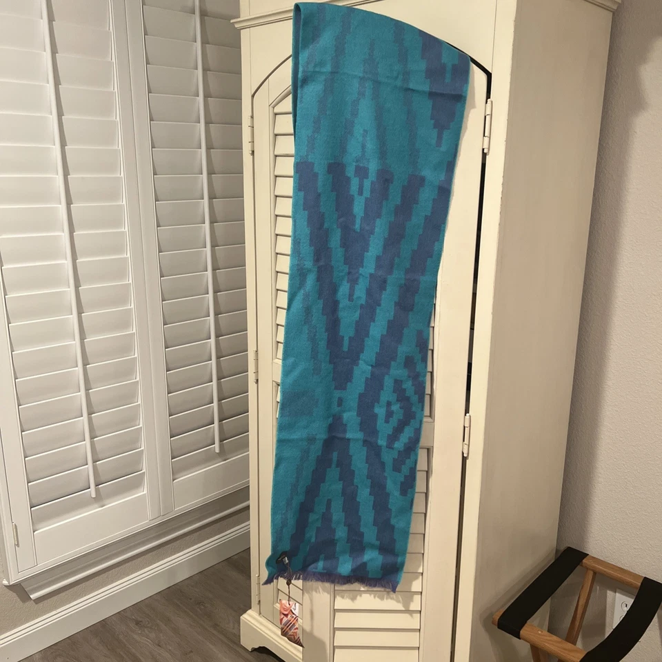 Sol Alpaca Scarf 100% Baby Alpaca Turquoise Fringe Long Brushed  Scarf New - Image 3 of 4