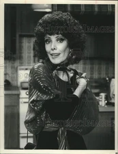 Press Photo Actress Beth Howland as Alice in show - sap16102