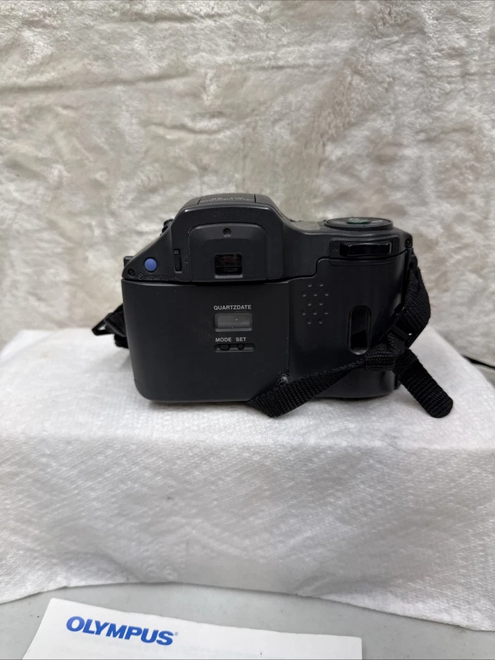Cámara fotográfica Olympus IS-10 Super DLX 35 MM (no probada) sin reembolso Foto 3 de 4