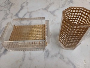 VTG MCM Starburst Lucite Cup Holder & Soap Dish In Fair Condition, See Pics