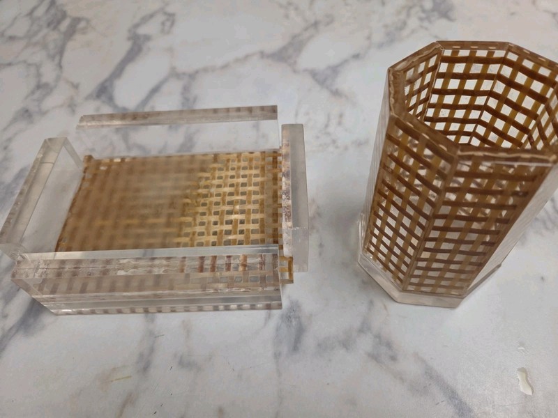 VTG MCM Starburst Lucite Cup Holder & Soap Dish In Fair Condition, See Pics