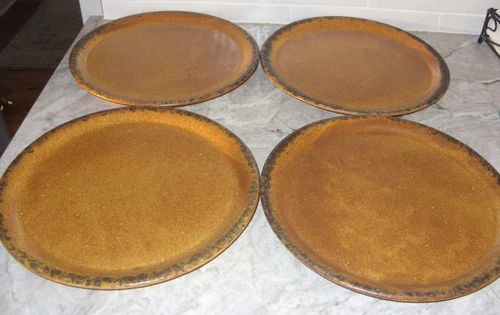 McCoy Set of 4 Canyon Mesa Rustic Mottled Cabin Dinner Plates Flair Edge 10 3/8"
